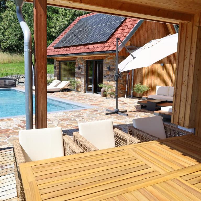 Der Distelfalter - Two-Bedroom Chalet - 15