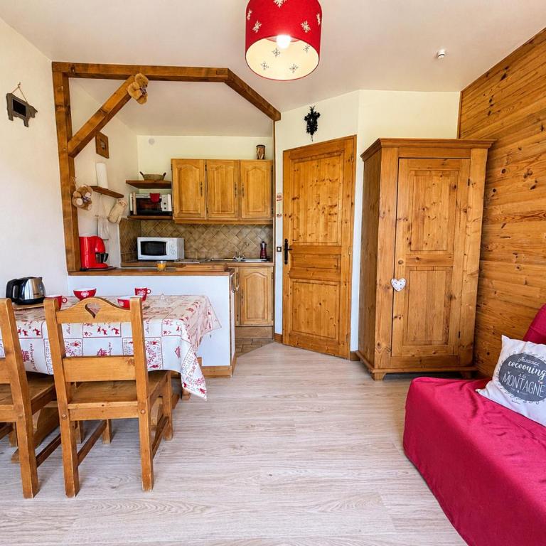 Studio cosy skis aux pieds avec parking, animaux acceptés - Studio - 3