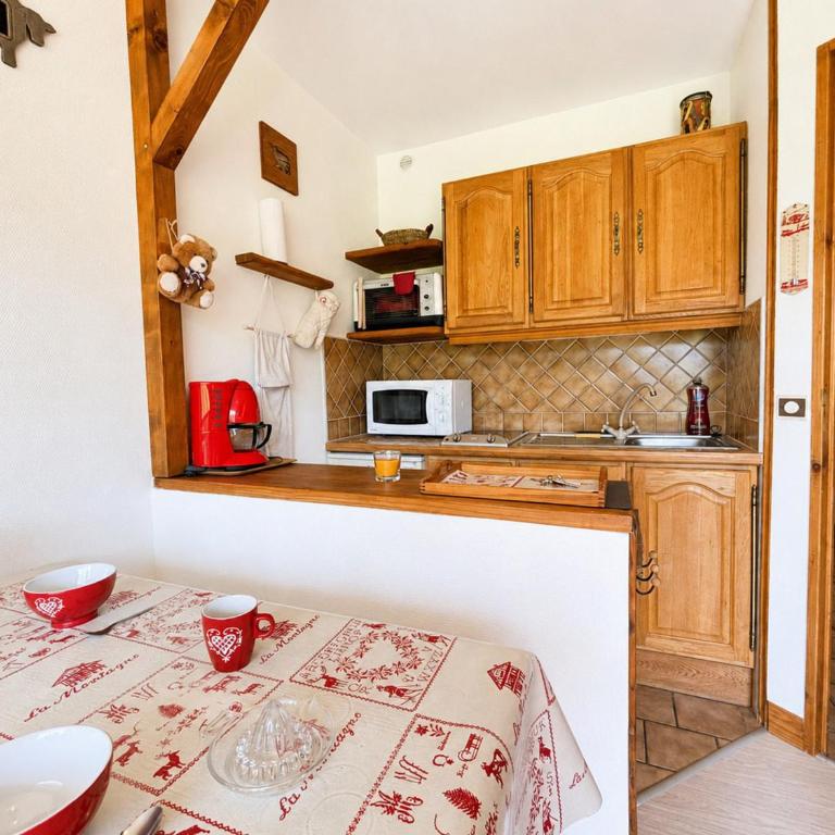 Studio cosy skis aux pieds avec parking, animaux acceptés - Studio - 5