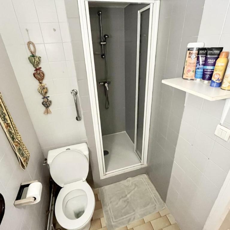 Apartment for 4 at 400 m from the beach - Apartment - 10
