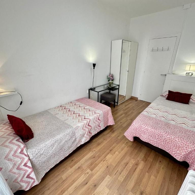 Alojamiento Rambla - Habitación Doble - 2 camas - 3