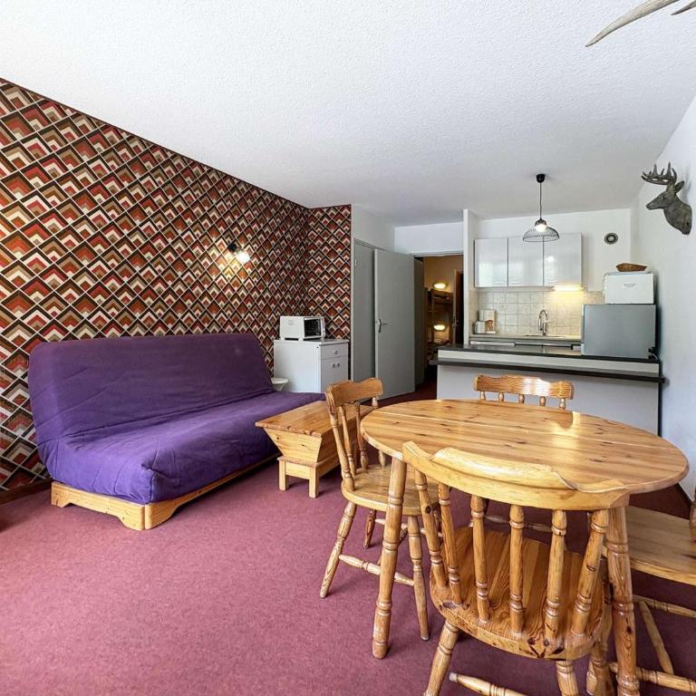 Grand studio Les Orres 1650, 4 pers, balcon, proche commerces, box à skis - FR-1-322-267 - Apartment (4 Erwachsene) - 1