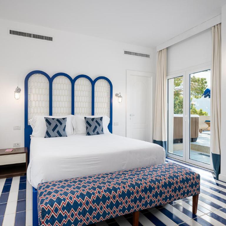 Villa Lia Hotel Capri - Premium Double Room with Spa Bath,Terrace and Sea View - 3