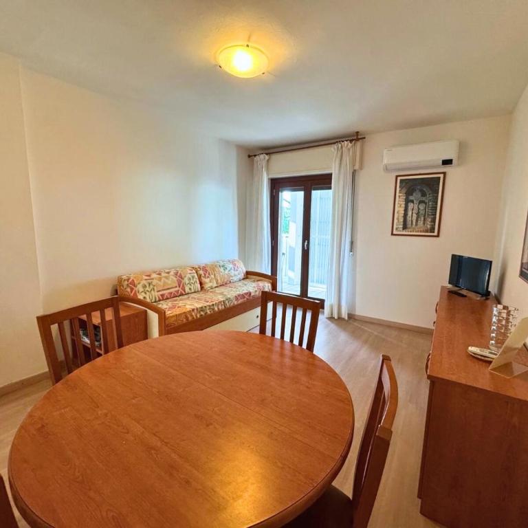 Supermarket - Appartamento con 1 Camera da Letto - 2