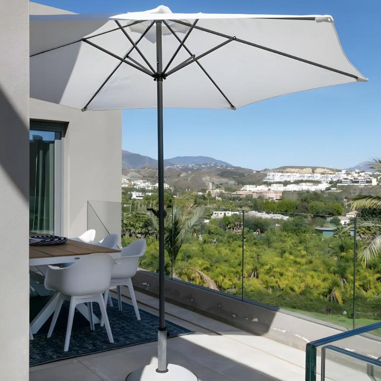 Bright Luxury Design Penthouse - Two-Bedroom House - 5