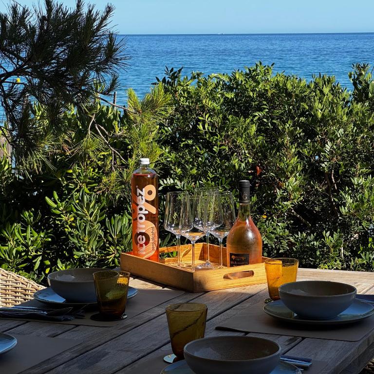 Le Petit Bonheur - pieds dans l'eau - Golfe de Saint-Tropez - Côte d'Azur, beach house fully renovated in 2026 - Casa de 2 dormitorios - 44