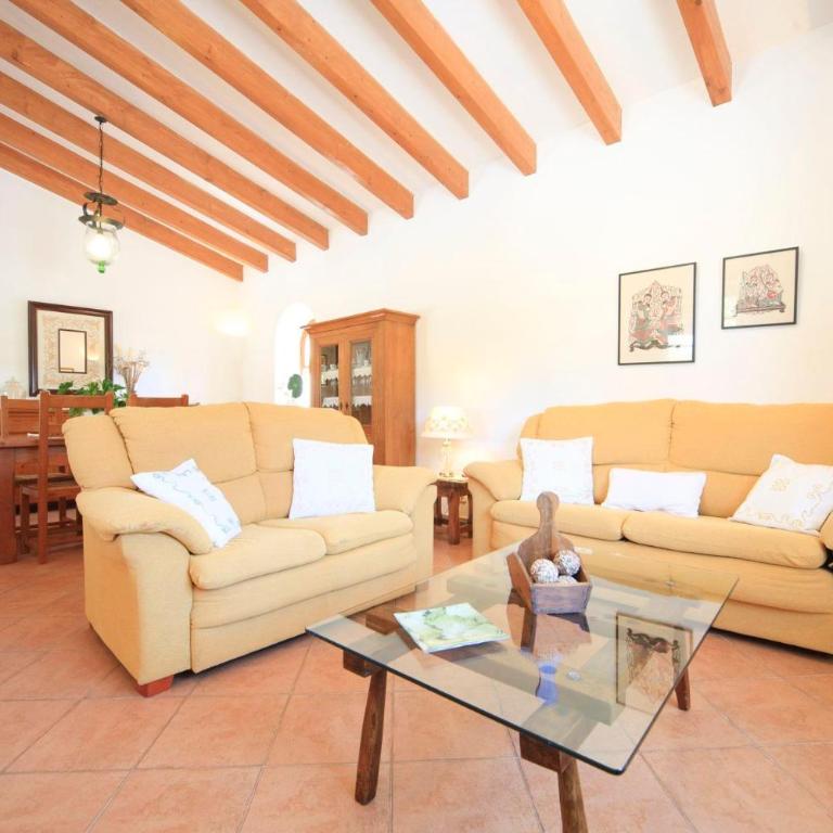 Villa Can Peric - Three-Bedroom Villa - 2