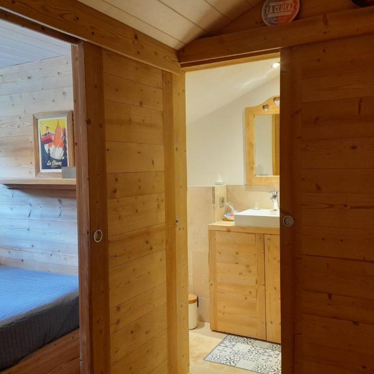 Apartment in the center of the village - Appartement - 5