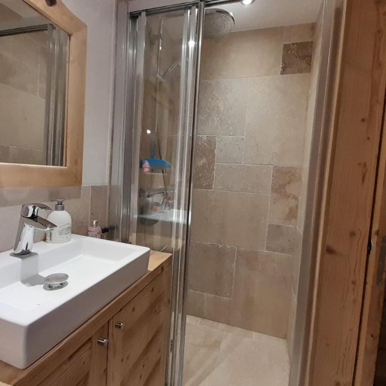 Apartment in the center of the village - Appartement - 11