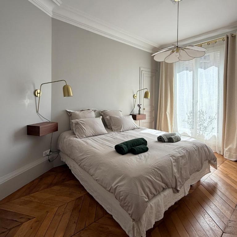 Elegant Haussmannian between - Appartement 3 Chambres - 8
