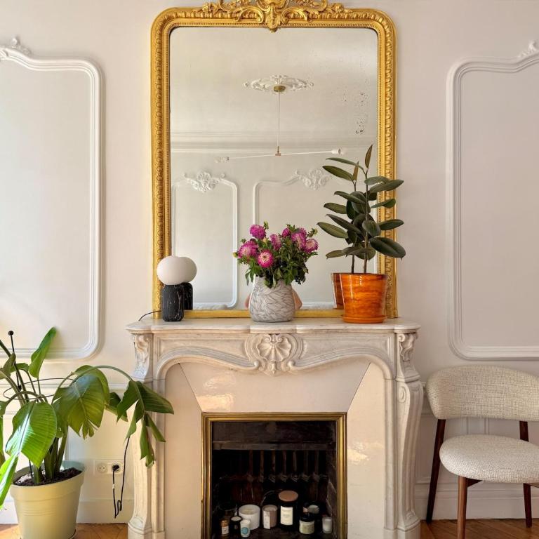 Elegant Haussmannian between - Appartement 3 Chambres - 10