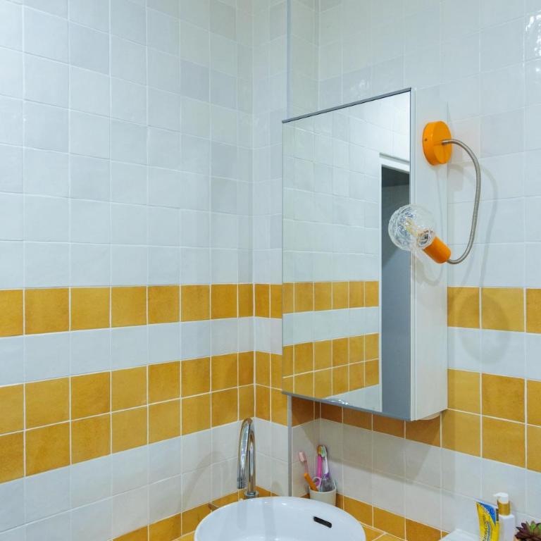 Elegant Haussmannian between - Appartement 3 Chambres - 22