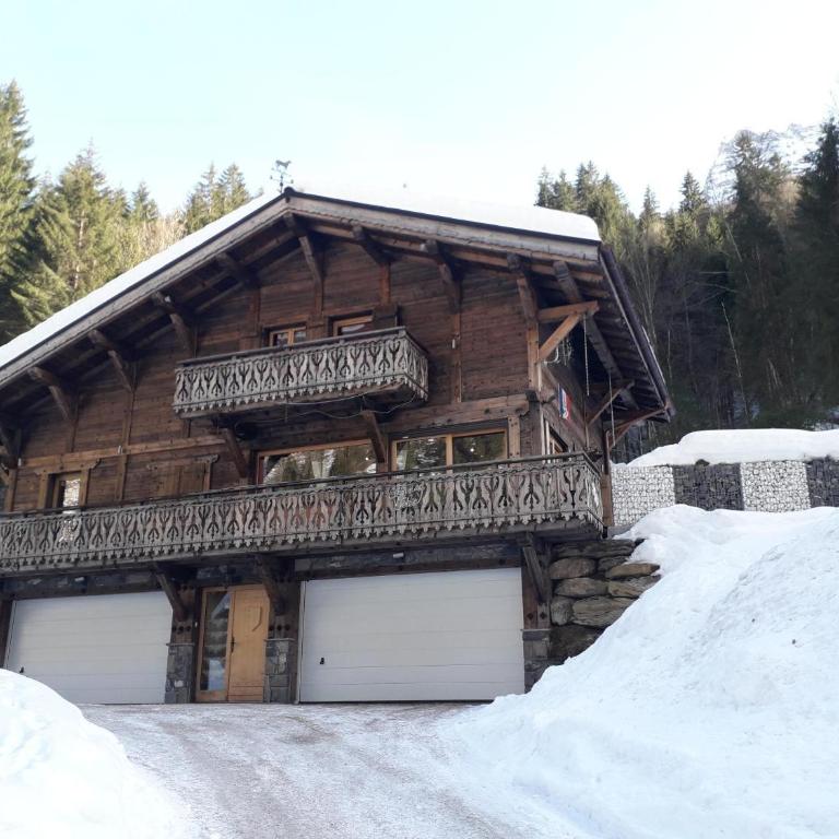 Chalet Le Plan du Rtia - Chambre Double - Vue sur Montagne - 1