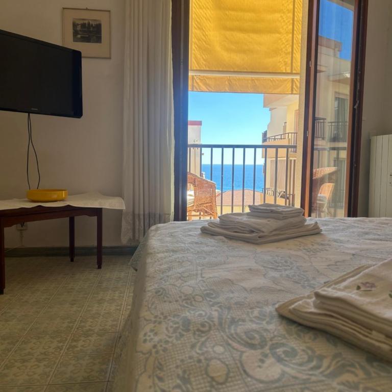 Casa Iole - Appartamento con 3 Camere da Letto - 2