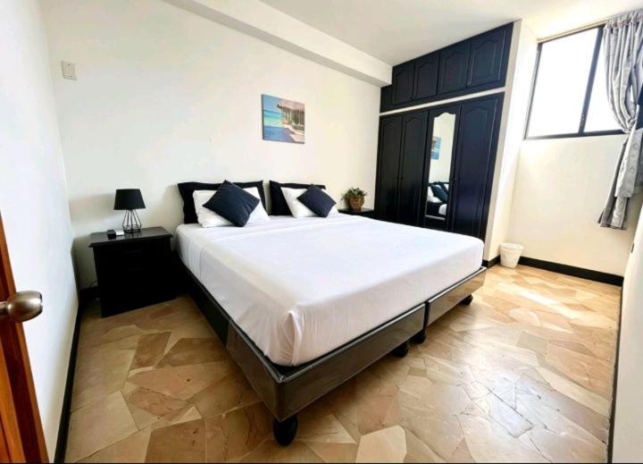 Departamento 1B 3 dormitorios, 3A 2 dormitorios - Apartamento de 3 dormitorios - 9