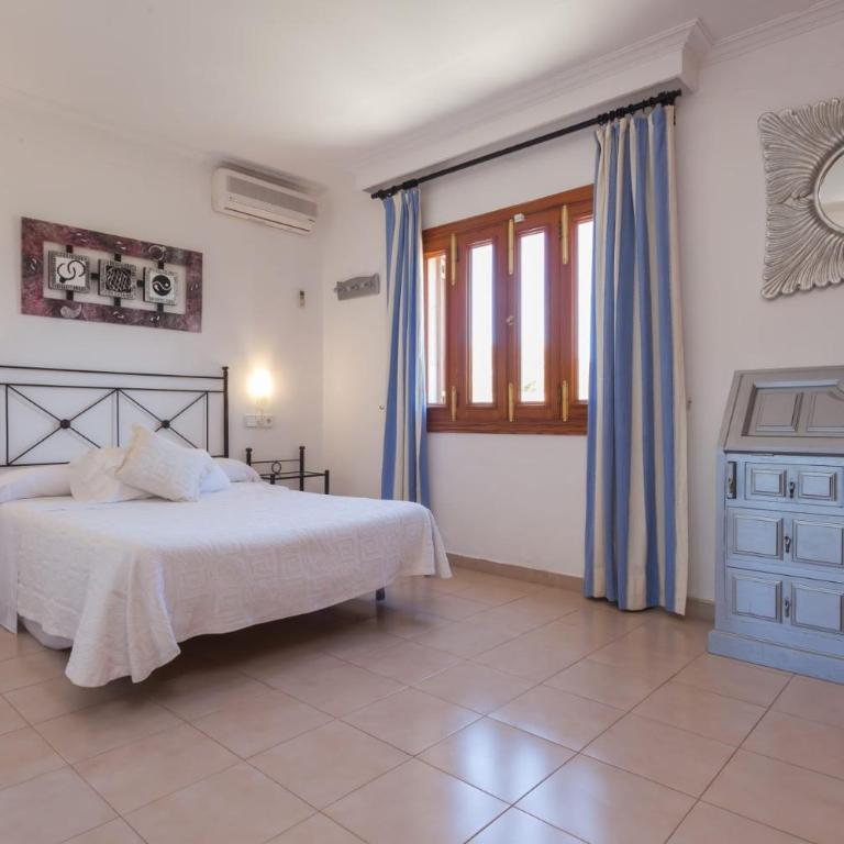Villa Can Bernardo - Villa con piscina privada - 16