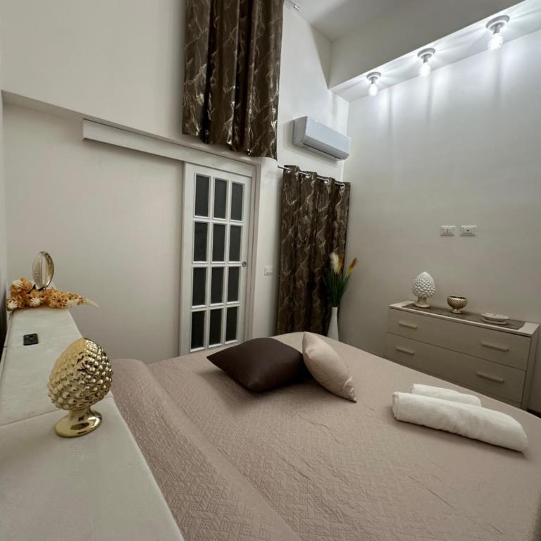 Lilly House - One-Bedroom House - 8