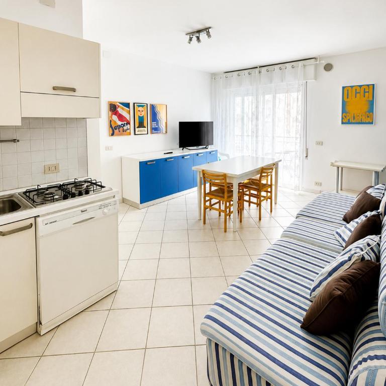 Faro Blu - Appartamento Vista Mare con Spiaggia e Parcheggio Privato - Appartamento con 2 Camere da Letto - 2