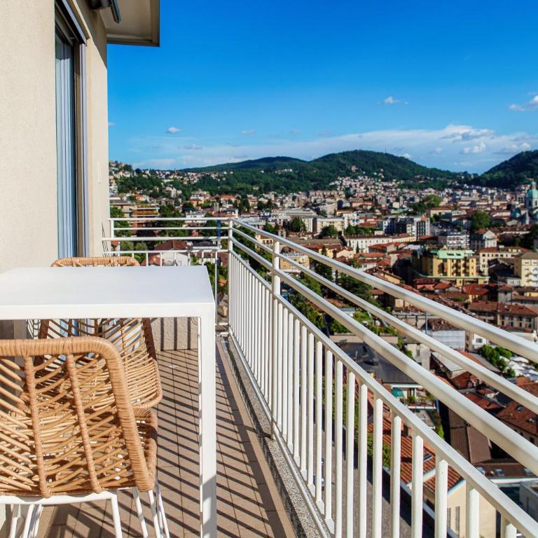 Paradise View - by MyHomeInComo - Appartamento con 2 Camere da Letto e Vista Lago - 7