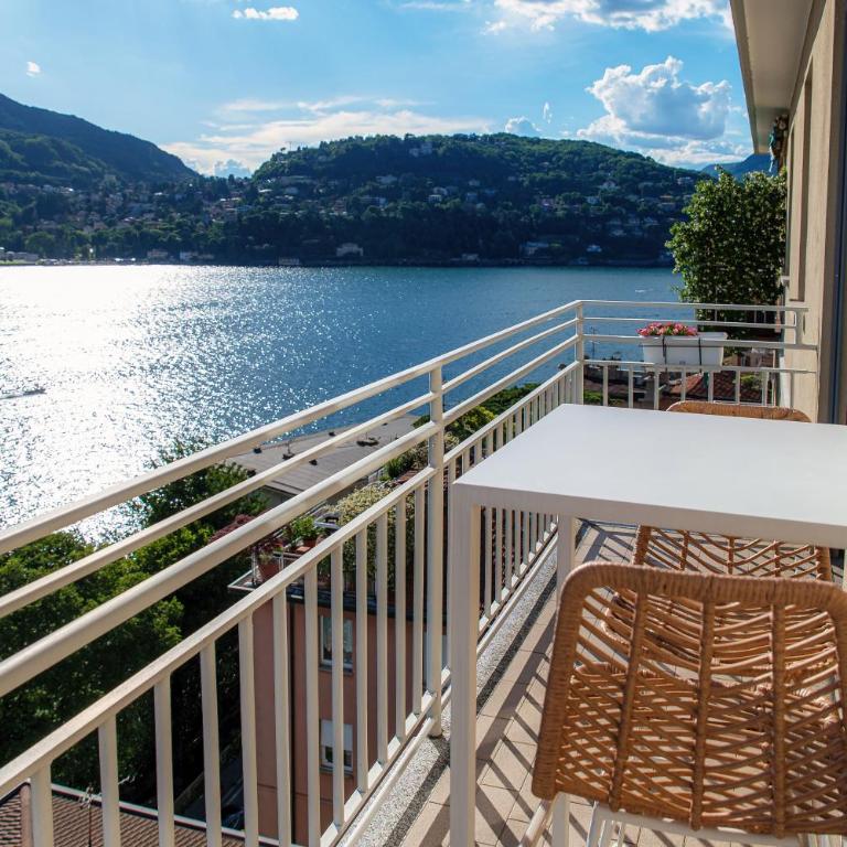 Paradise View - by MyHomeInComo - Appartamento con 2 Camere da Letto e Vista Lago - 27