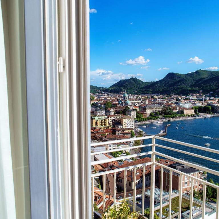 Paradise View - by MyHomeInComo - Appartamento con 2 Camere da Letto e Vista Lago - 29