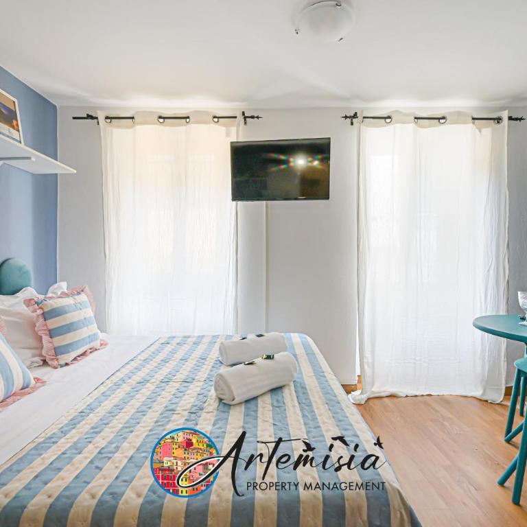 Artemisia apartments - One-Bedroom Apartment - 6