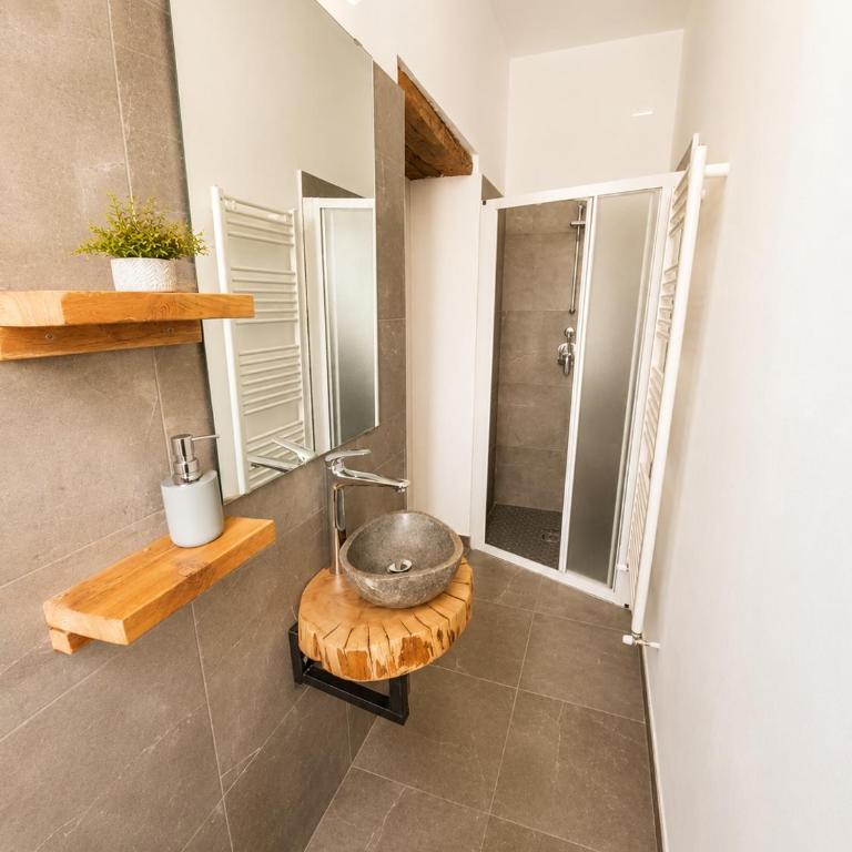 Lescen White Residence - Lake View - Appartamento con Balcone - 18