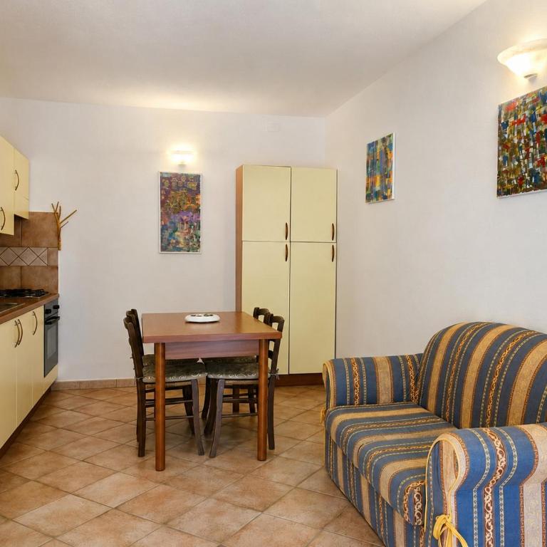Topazio Rubino - Appartamenti con spazio esterno a Orosei - Two-Bedroom House - 12