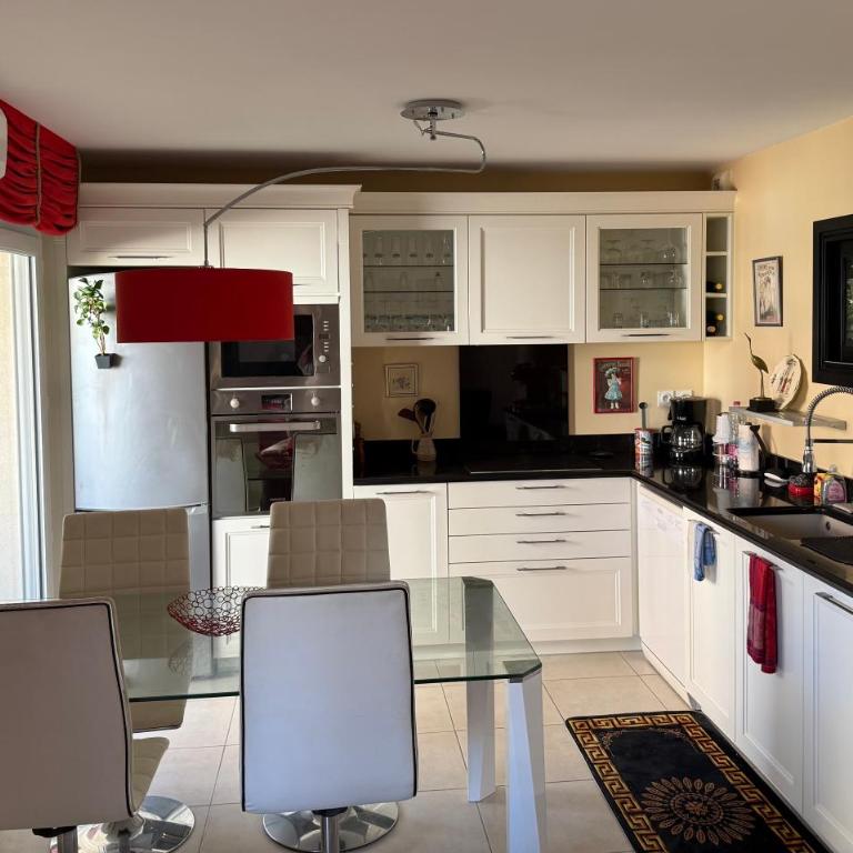 Bel appartement avec piano - Apartment mit 2 Schlafzimmern - 21
