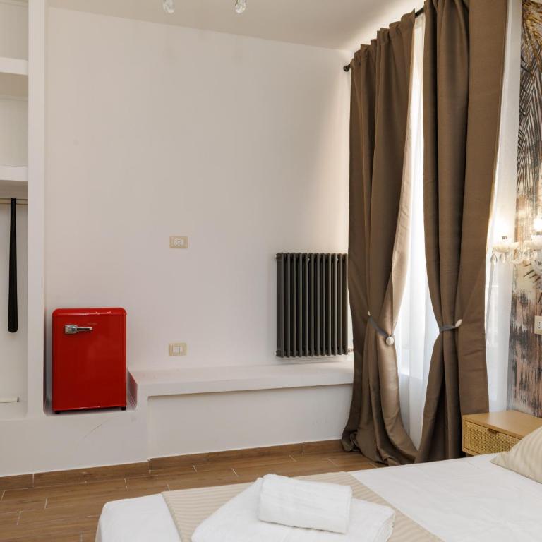 Via Veneto Art Suite - Guest House - Camera Matrimoniale - 6