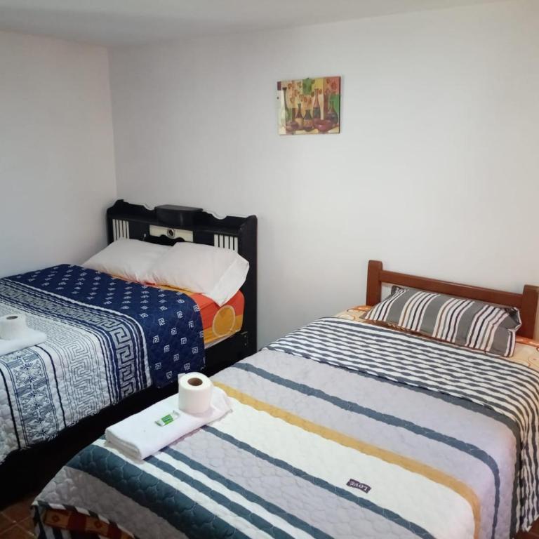 Nery Lodging - Family Room with Private Bathroom - 10