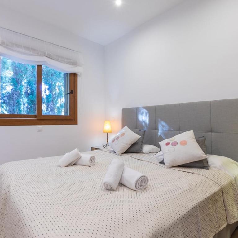 Villa Manresa - Villa con piscina privada - 16