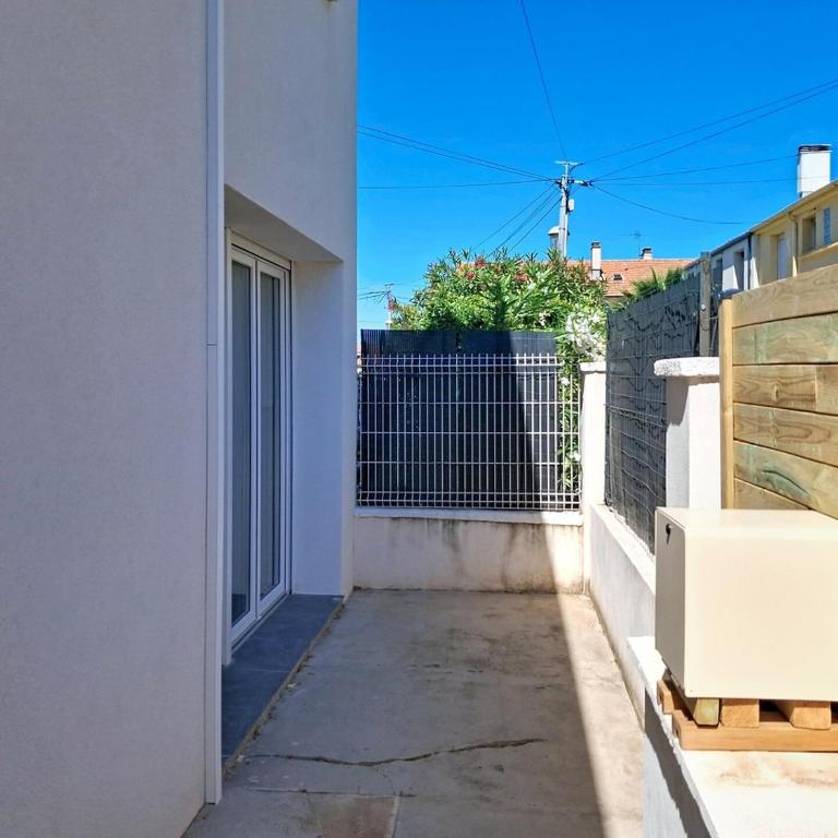 Agde Centre - Terrasse - Baignoire balnéo - Clim - Maison de Vacances - 14