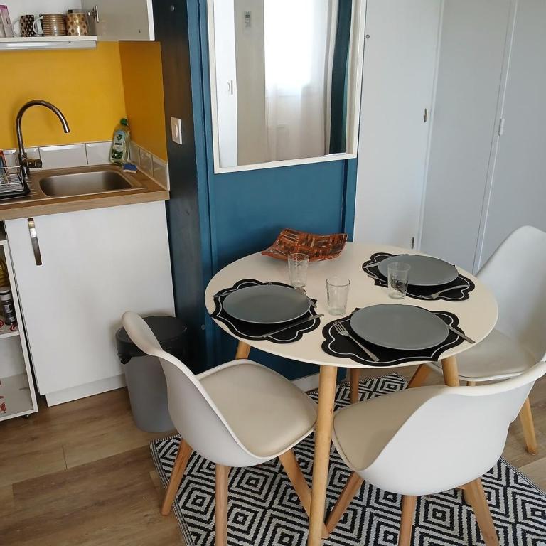 Le Sunny Terrasse - T2 climatisé en centre ville - Apartment mit 1 Schlafzimmer - 7