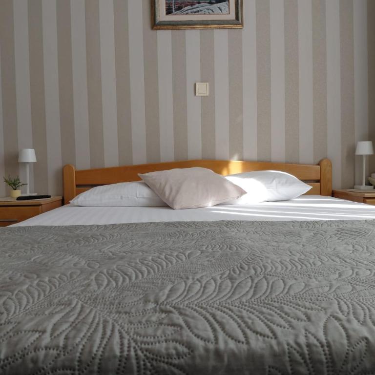Hotel Slodes - Doppelzimmer mit kostenfreiem Parkplatz - 3