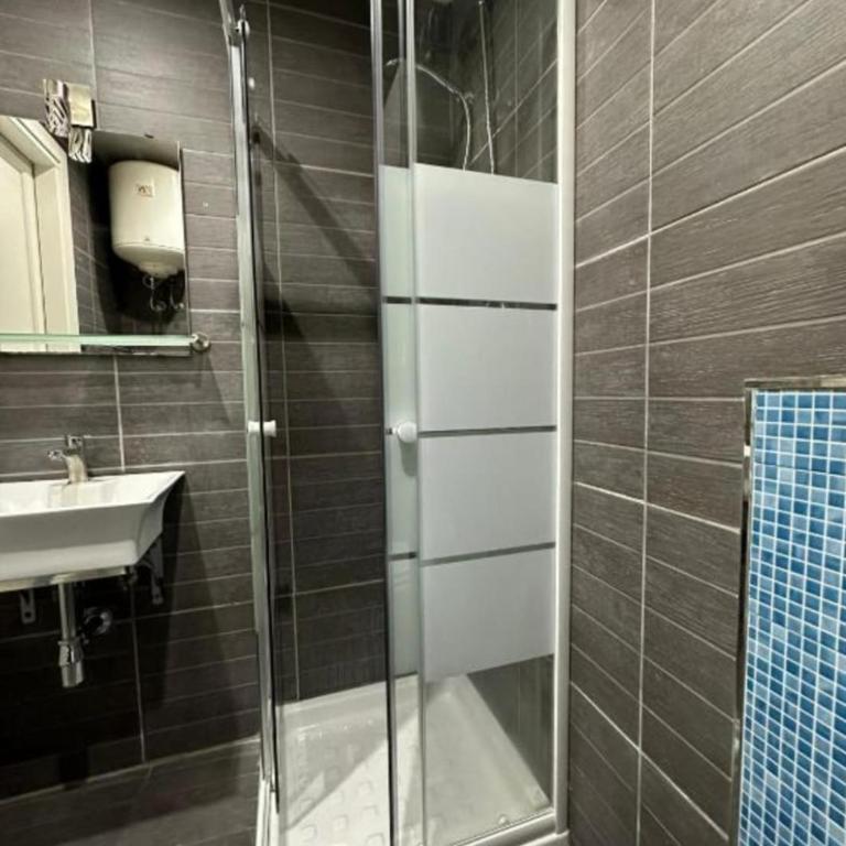 Catania city center appartaments - Four-Bedroom House - 11