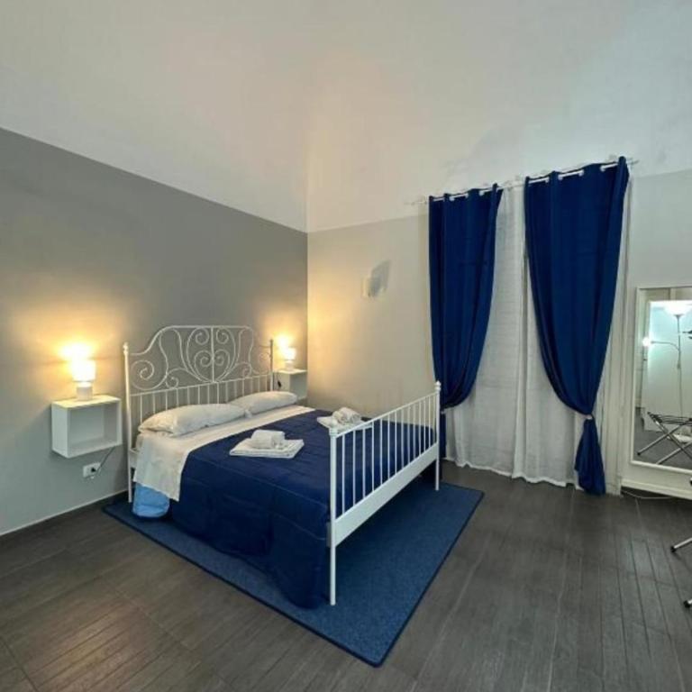 Catania city center appartaments - Four-Bedroom House - 5
