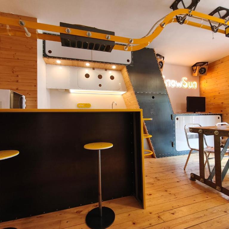 AC Apartaments Vall d'Incles - Estudio con terraza - 1