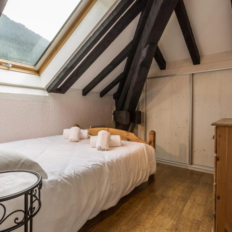 Mansarde- Central 2 bedroom top floor apartment Chamonix - Apartment mit 2 Schlafzimmern und Bergblick - 6