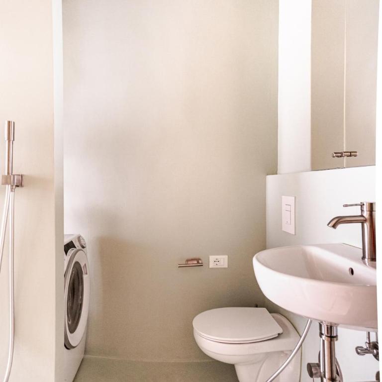 Creative Design Loft in Citta Studi - Appartamento - 18