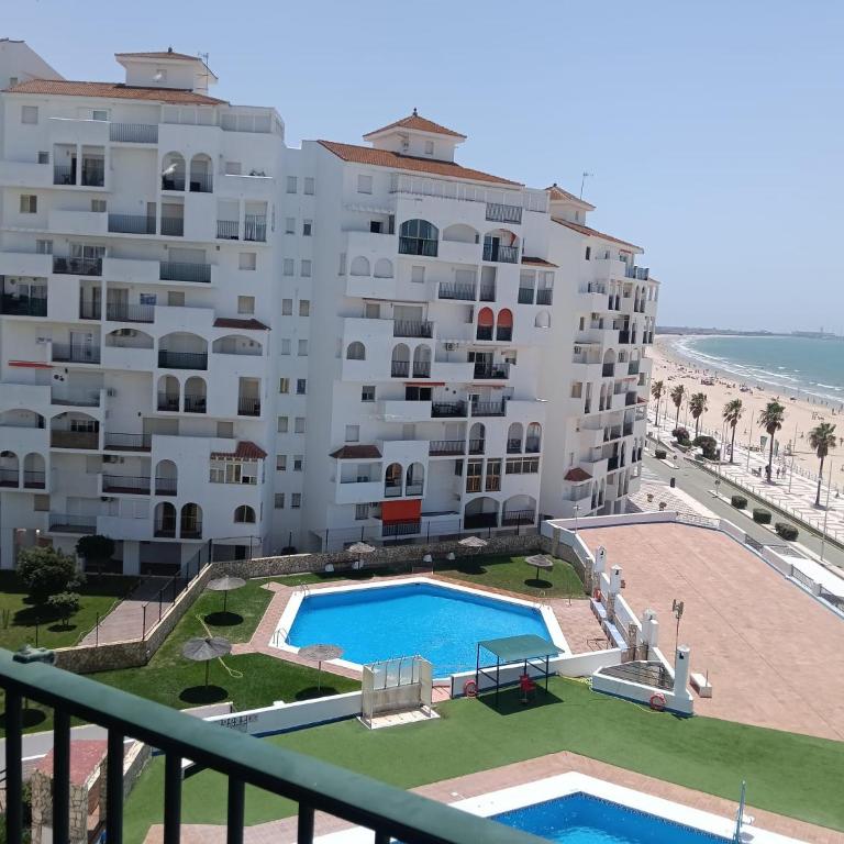 Valdelagrana PRIMERA LINEA DE PLAYA - Apartamento de 2 dormitorios - 2