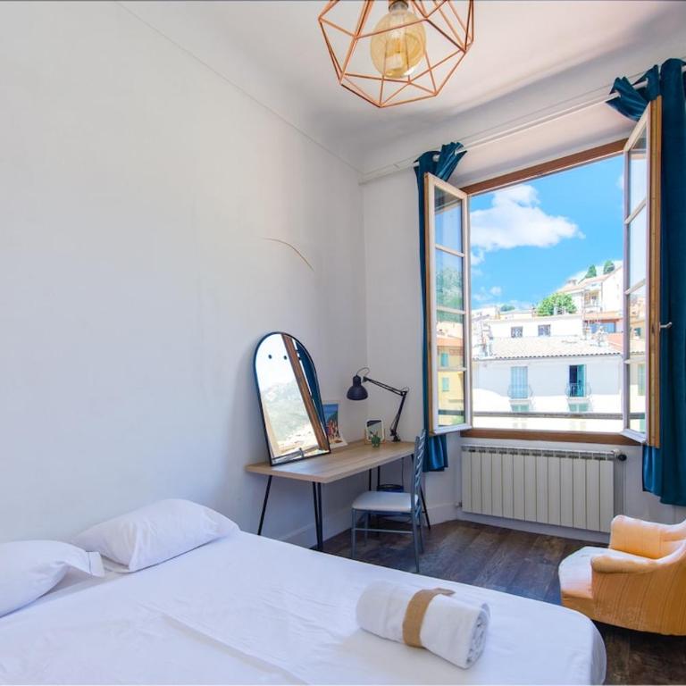 Séjour authentique dans la vieille ville de Menton - Appartement 3 Chambres - 7