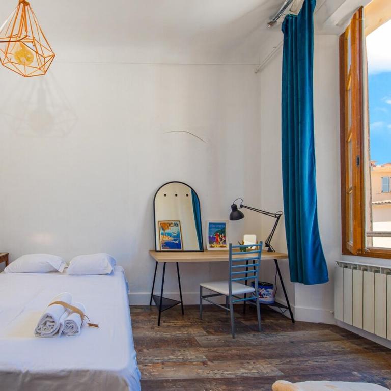 Séjour authentique dans la vieille ville de Menton - Appartement 3 Chambres - 13