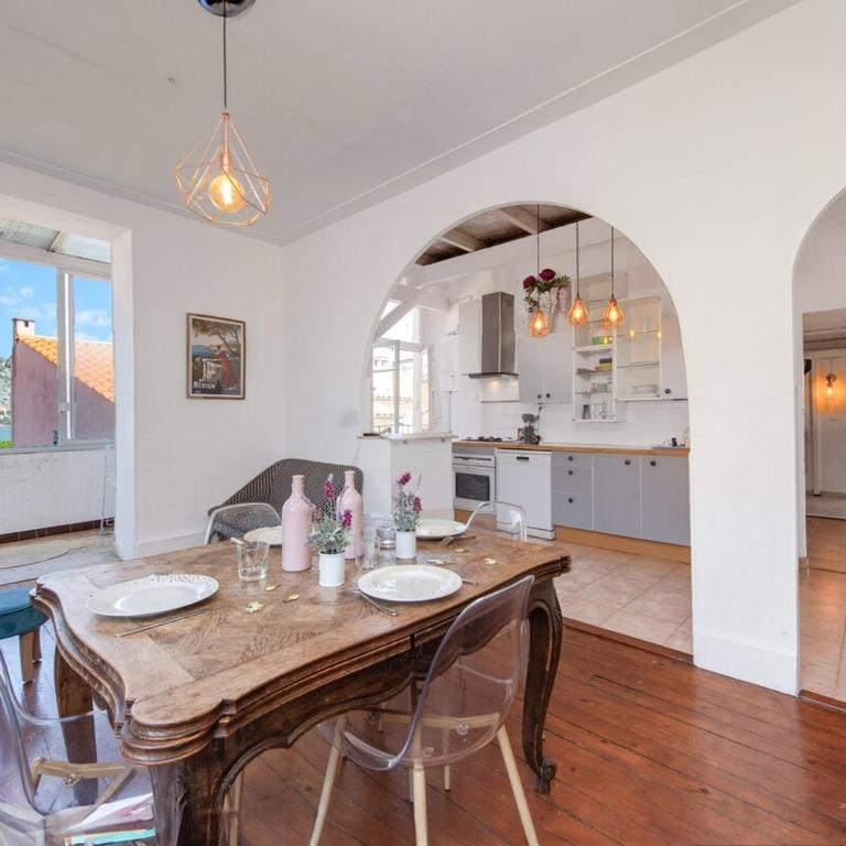 Séjour authentique dans la vieille ville de Menton - Appartement 3 Chambres - 32
