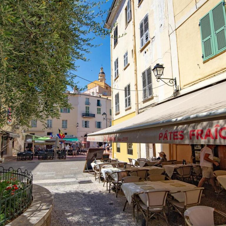 Séjour authentique dans la vieille ville de Menton - Appartement 3 Chambres - 38
