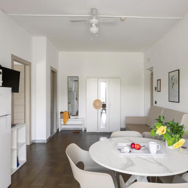 Villa Collina - Monolocale con Balcone (4 Adulti) - 1