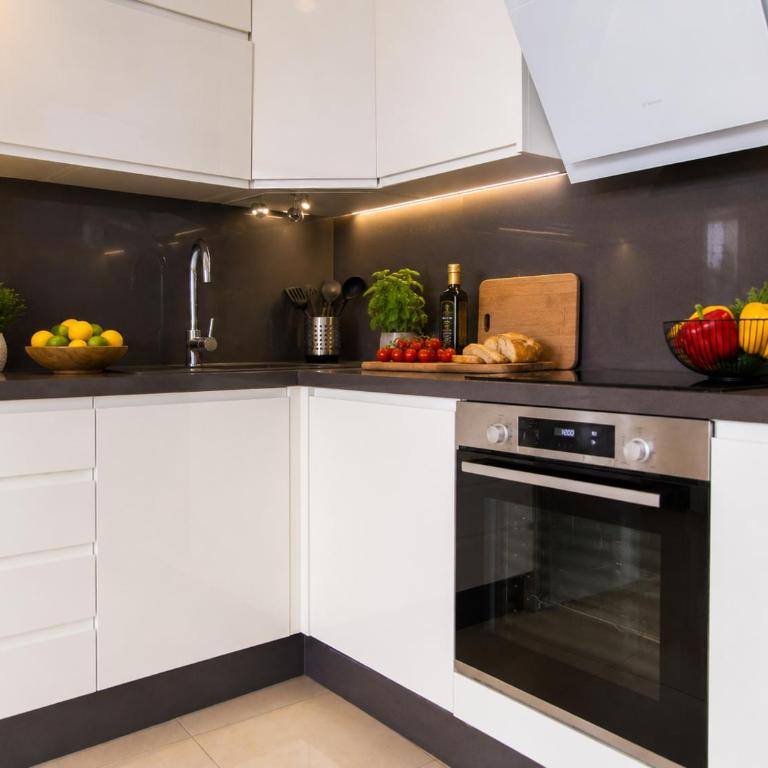 Villa Costa Adeje 3BR with Heated Pool, Outdoor Kitchen & Gas BBQ, Aircon, Stunning Views by Aqua Vista Tenerife - Villa avec Piscine Privée - 14