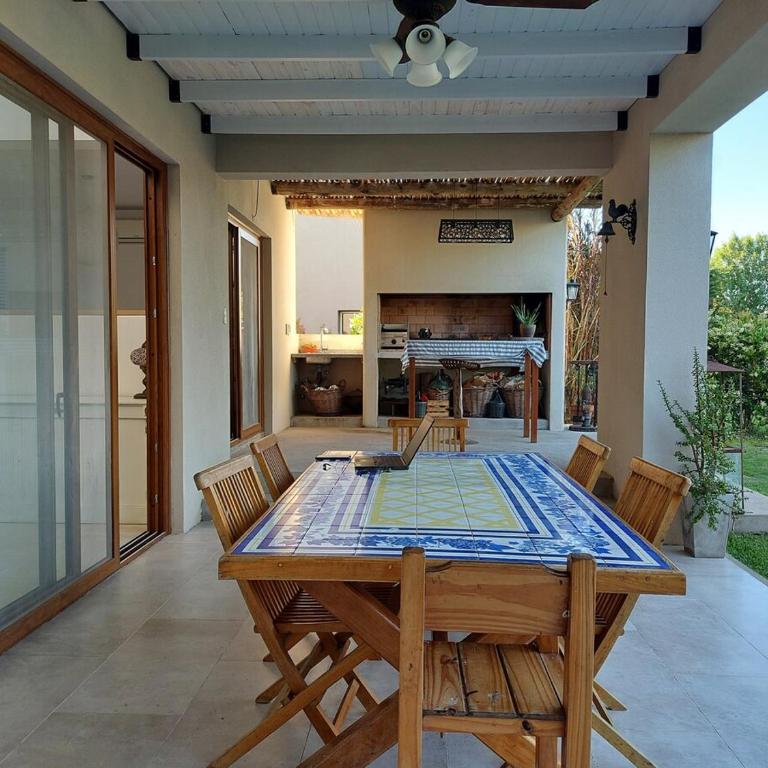 Exclusive house in Santa Barbara - Nordelta - Casa de 3 dormitorios - 3
