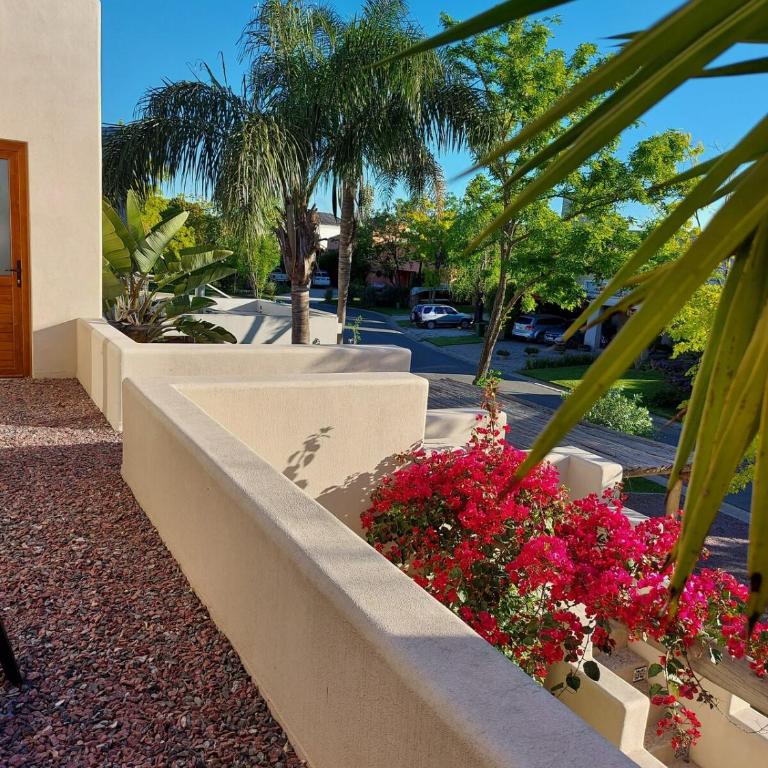 Exclusive house in Santa Barbara - Nordelta - Casa de 3 dormitorios - 18