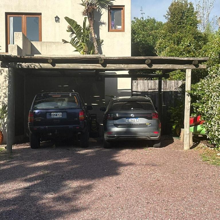 Exclusive house in Santa Barbara - Nordelta - Casa de 3 dormitorios - 33